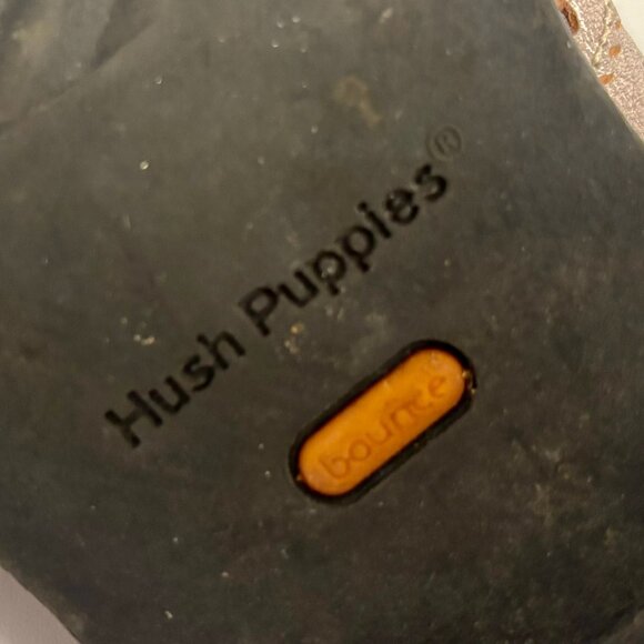 Hush Puppies metallic wingtip style booties women's size 8 - Picture 7 of 7